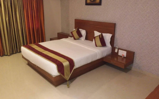 Hotel Shri Khedapati International