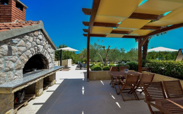 Apartments Villa Ana