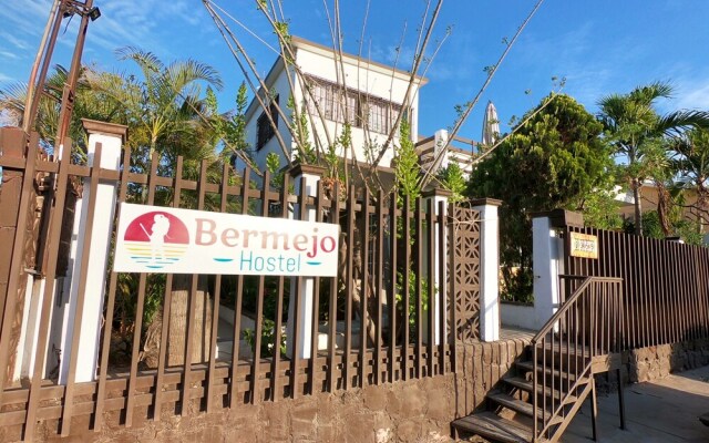 Bermejo Hostel