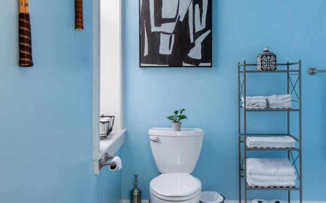 Chic 1br/1ba Midtown Apartment 1 Bedroom Apts by RedAwning