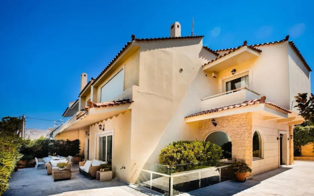 South Blue Tranquil Villa