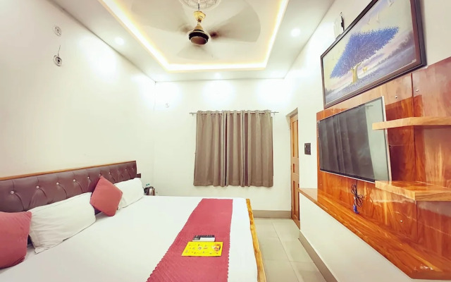 Hotel Mateshwari Palace Ayodhya