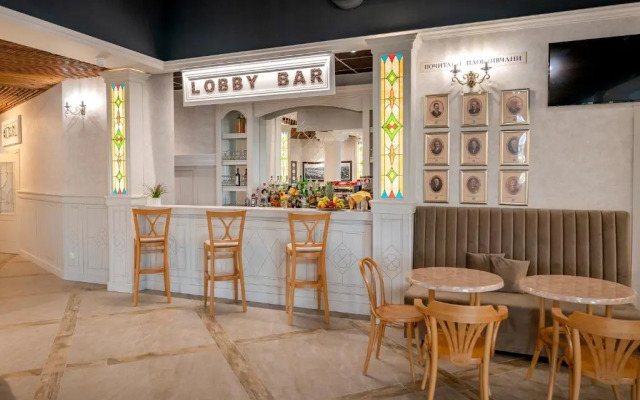 Glamping & Motel Alliance