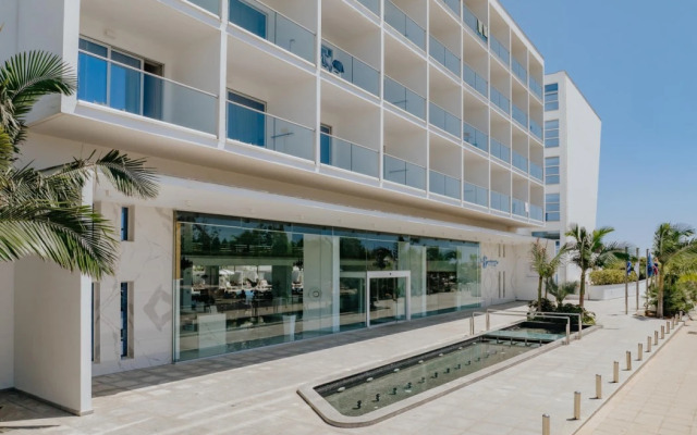 Tasia Maris Seasons Hotel - Adults Only