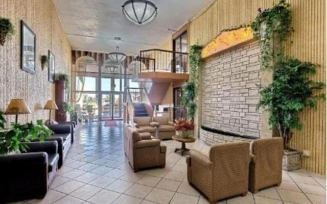 Crookston Inn and Convention Center