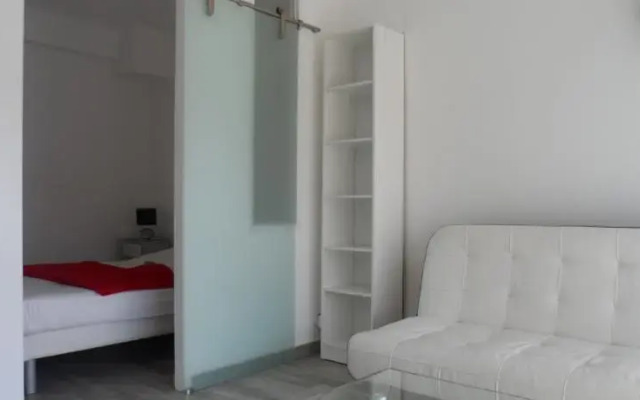 Home Rental Avenue de Grasse