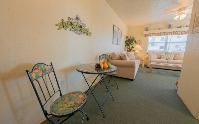 Whispering Waves West Apartment 1