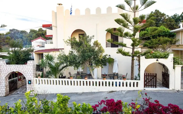 Remarkable Jasmine Apartment in Panormo
