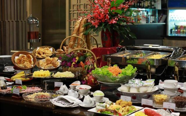 Church Boutique Hotel Hang Trong