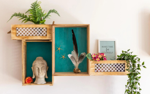 sunny apartment with sea view