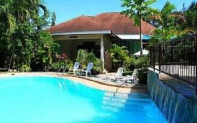 Panglao Tropical Villas