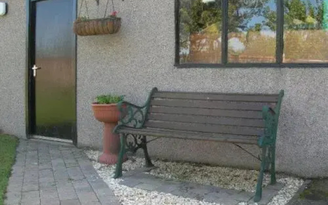 Appletree Guest House