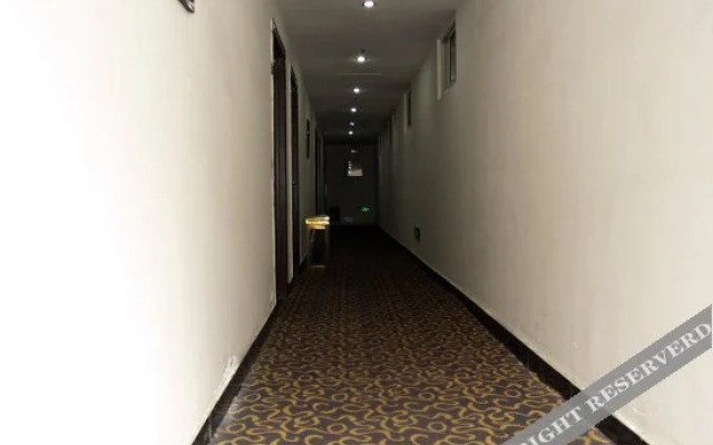 Xiari Express Hostel