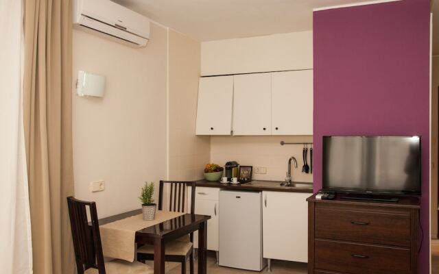 Orange Colom Seaside Apartments