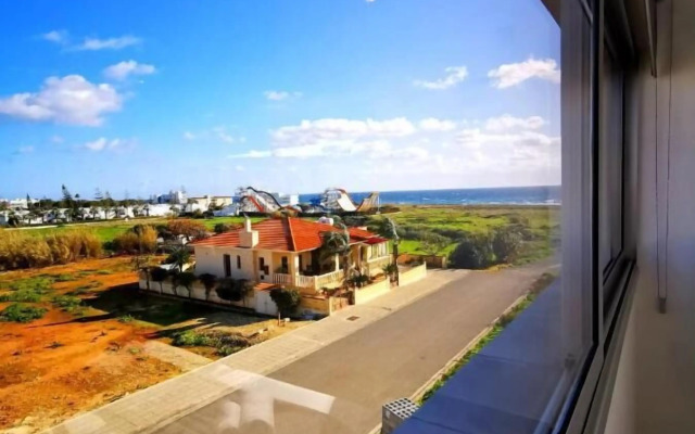 Nissi Adonis Suites