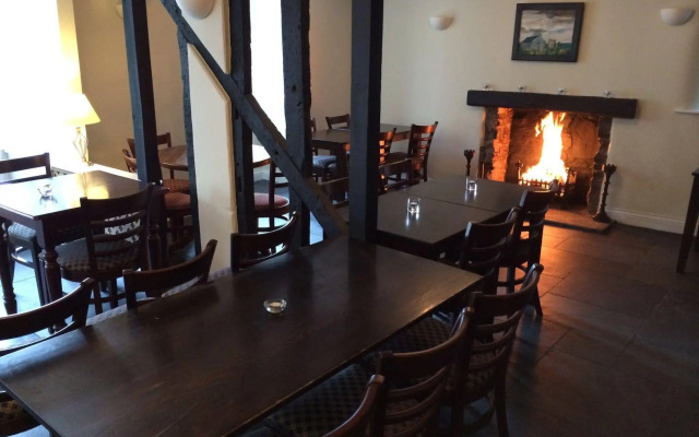 Dragon Inn Crickhowell