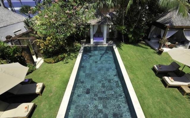 Majapahit Beach Villas - Villa Nataraja