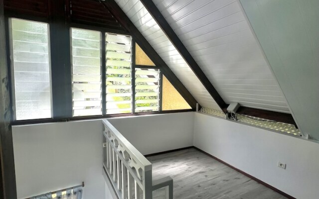 Tiare - Faaroa Bay Villa