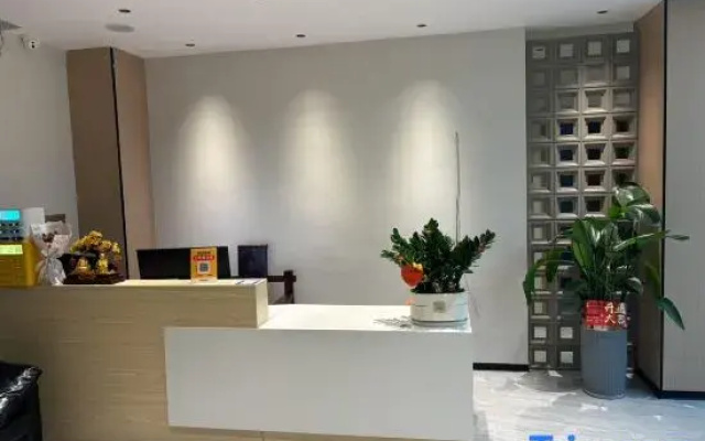 Taohuaxuan Apartment