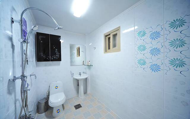 Ganghwa Punggyung gryujineon zip Pension