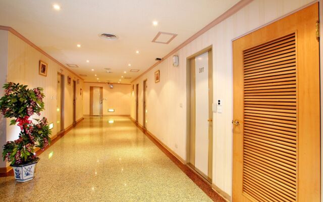Lidu Hotel