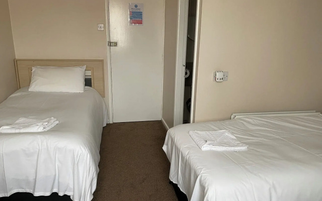 The Arncliff Hotel