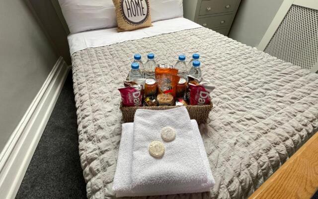 Westend Holiday Room 1 Brecon - Shared Bathroom