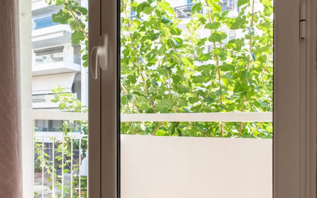 Blue Ark Acropolis Spirit