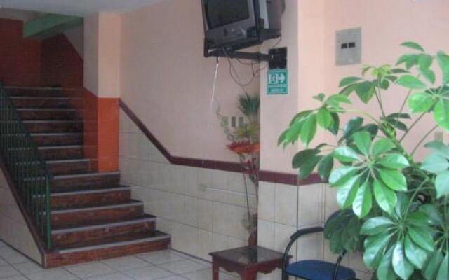 Hostal Oasis Quito 2