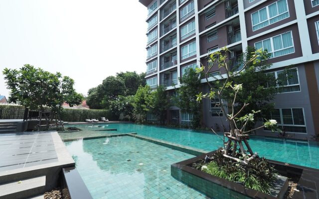 Baan Koon Koey by Monta