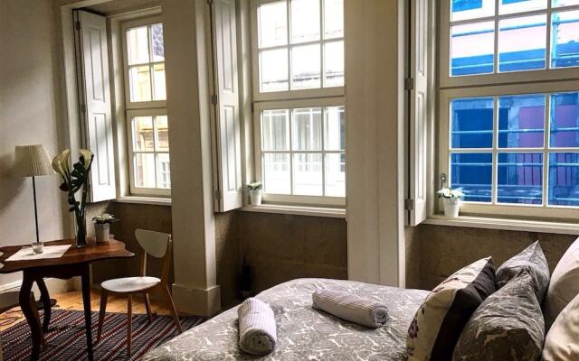 Oporto Invite São Bento