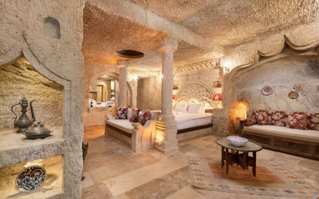 Kayata Cave Suites