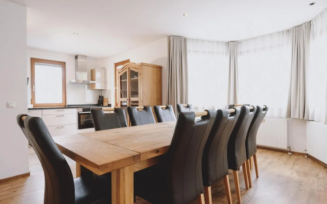 Chalet Badia in Zell am See
