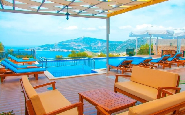 Villa Akca by Akdenizvillam