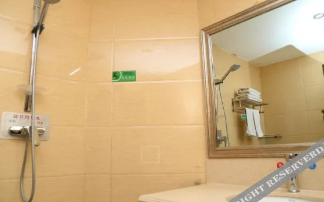 Thank Inn (Tongliao Mingren Street)