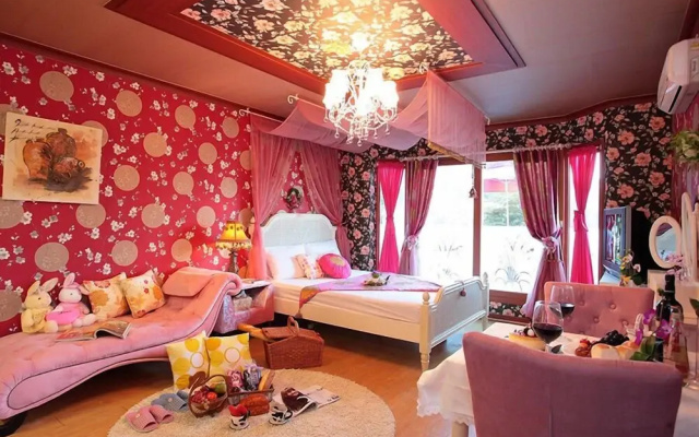 Taean Baja California Pension