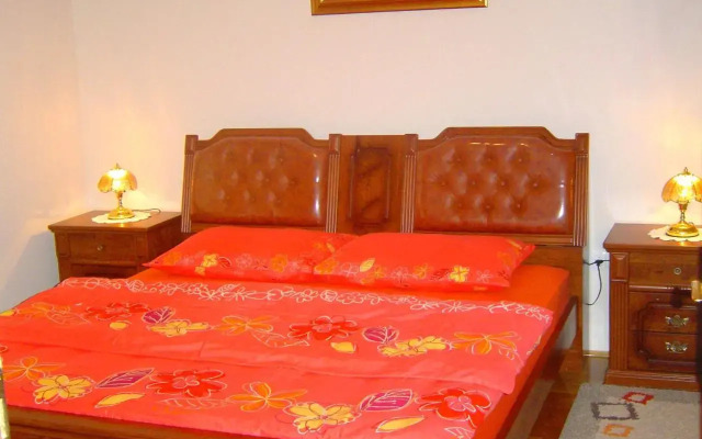 Almica Apartman
