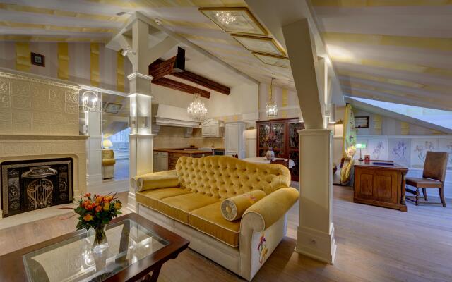 The Bonerowski Palace Boutique Hotel