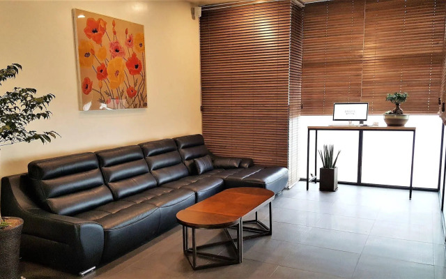 Maru Hotel