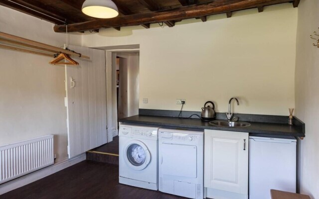 Stunning 8 Beds Country Retreat nr Richmond