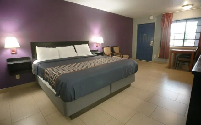 Texas Inn Aiport McAllen