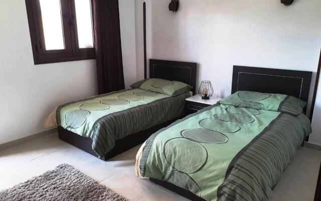 CASA LOKO Guest House