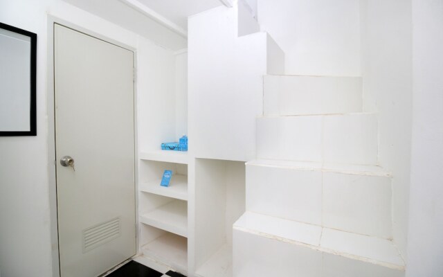 Airy Eco Syariah Kampung Bali Tiga Puluh 15 C Jakarta