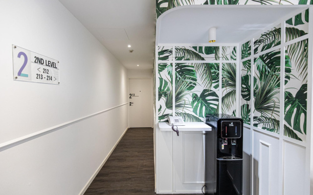 The Ambassador Hotel – Hotel Rooms – Singapore