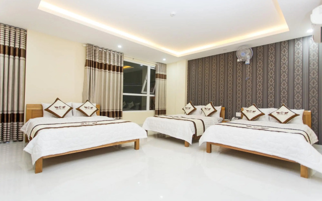 Dam Phuc Hotel