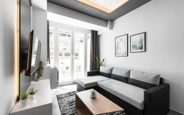 Adelle Apartments The Luxury Suites