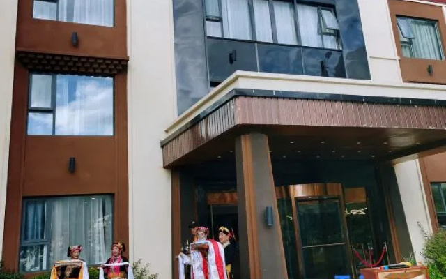 Siguniang Mountain Hotel (Changping Valley Scenic Area) – Exterior – Ngawa