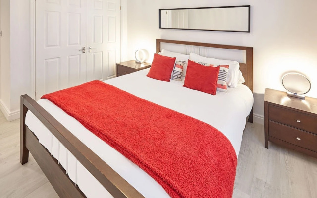 Host Stay Shipwrights Eskape
