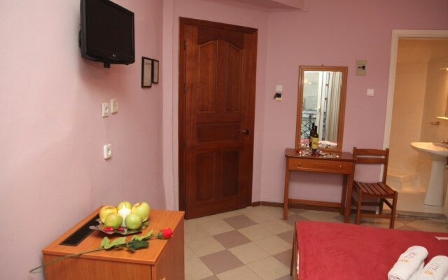 Hotel Ilios