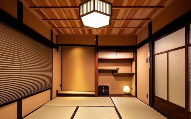 Tsumugi Hachijominamotocho